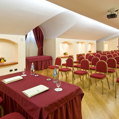 As Hotel Dei Giovi Cesano Maderno Fasilitas foto