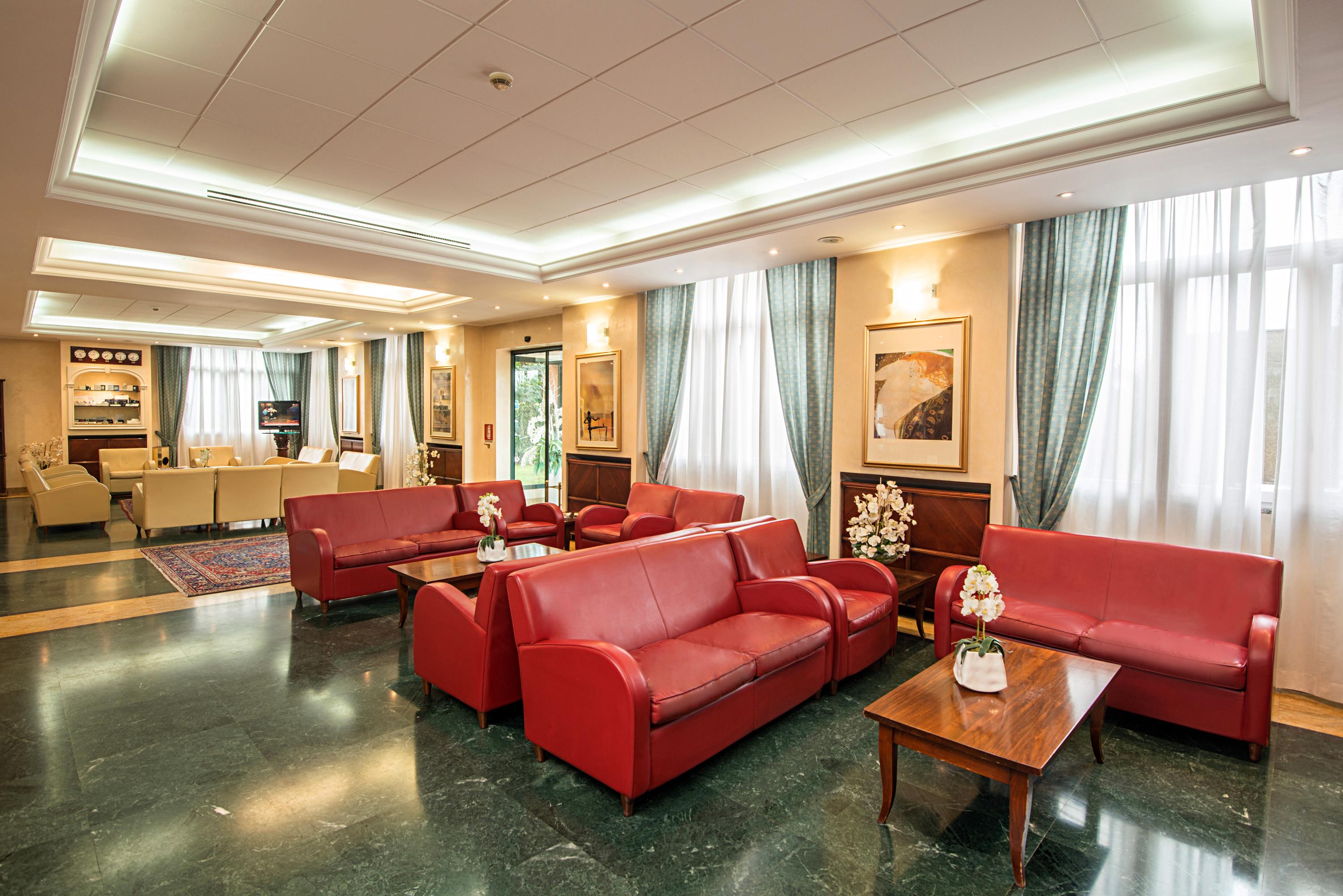As Hotel Dei Giovi Cesano Maderno Bagian luar foto